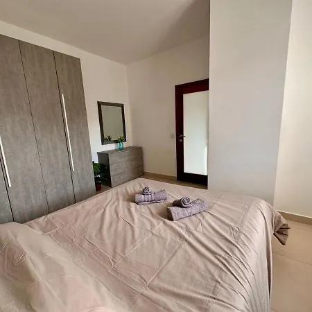 Balluta Bay Escape - St Julian's - Apartment Saint Julian's