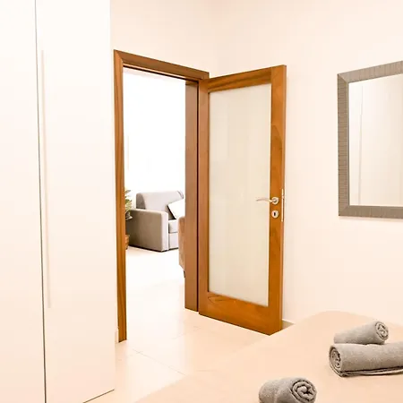 Balluta Bay Escape - St Julian's - * San Ġiljan