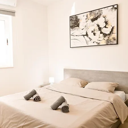 Balluta Bay Escape - St Julian's - Apartment Saint Julian's